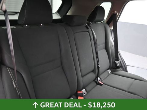 Used 2024 Nissan Rogue S image 52