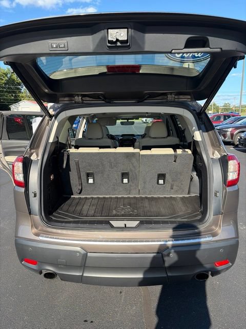 Used 2021 Subaru Ascent Limited w/ Technology Package AWD/4WD image 23