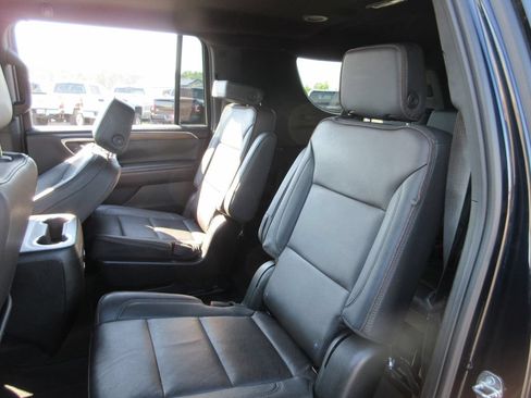 Certified 2023 Chevrolet Suburban High Country w/ Max Trailering Package AWD/4WD image 21