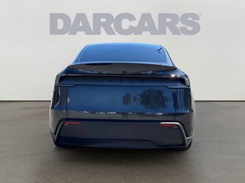 Used 2026 Tesla Model Y 2WD image 6
