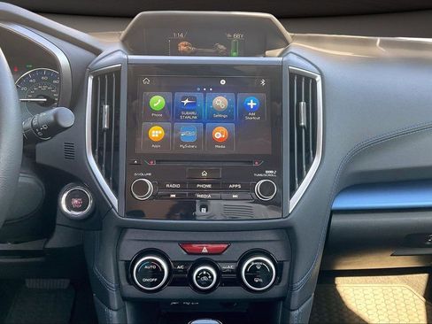 Used 2023 Subaru Crosstrek Hybrid image 6