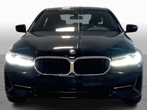 Used 2023 BMW 530i xDrive w/ Convenience Package image 4