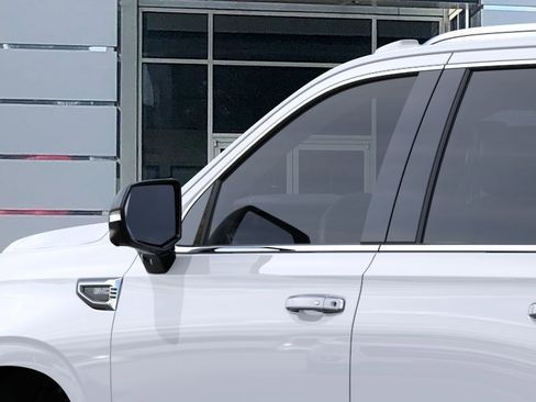 New 2026 GMC Yukon Elevation w/ Elevation Premium Package AWD/4WD image 36