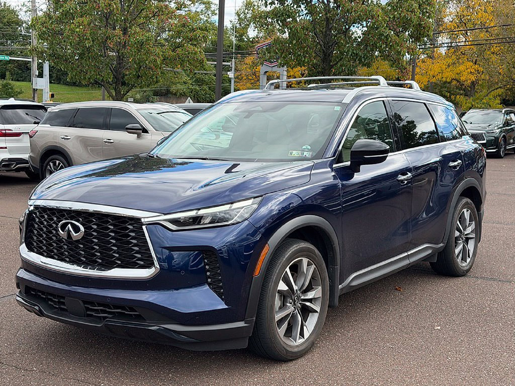 Certified 2024 INFINITI QX60 Luxe AWD/4WD image 3