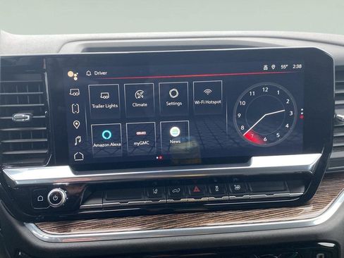 Used 2024 GMC Sierra 2500 SLE w/ SLE Convenience Package AWD/4WD image 15