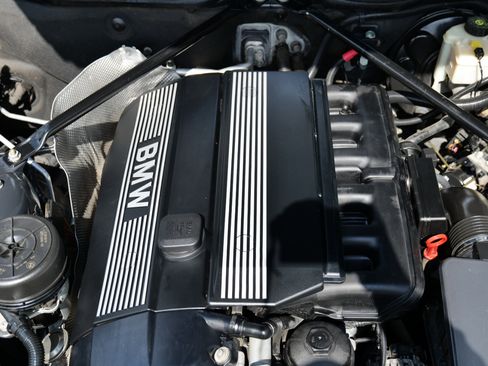 Used 2004 BMW Z4 2.5i image 44