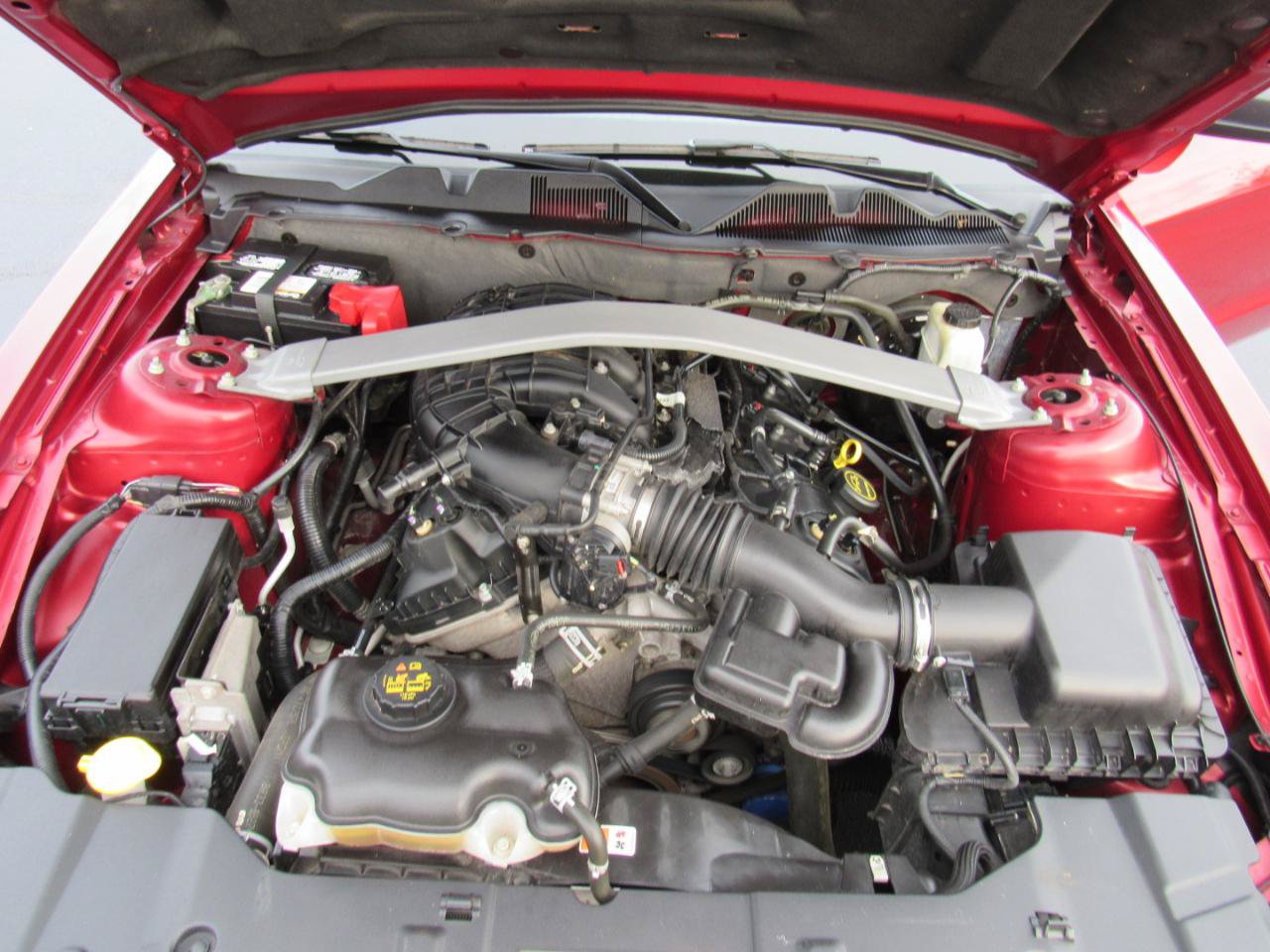 Used 2014 Ford Mustang Convertible RWD image 25