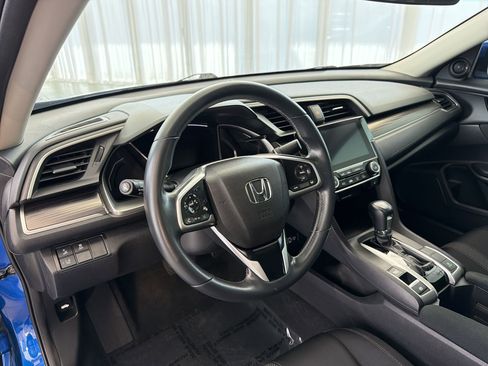 Used 2021 Honda Civic EX image 4