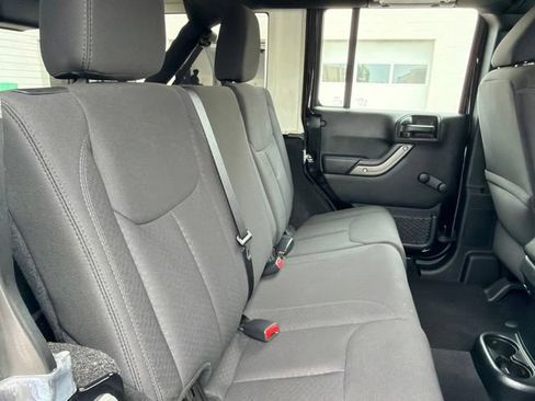 Used 2016 Jeep Wrangler Unlimited Sport w/ Connectivity Group AWD/4WD image 24
