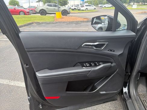 Used 2024 Kia Sportage SX FWD image 11