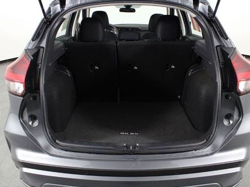 Certified 2025 Nissan Kicks Play S FWD image 18