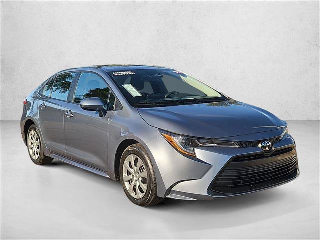 Used 2025 Toyota Corolla LE FWD image 3