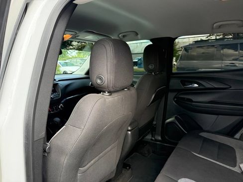 Used 2023 Chevrolet TrailBlazer LT FWD image 31