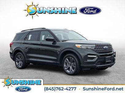 Certified 2022 Ford Explorer XLT w/ Equipment Group 202A