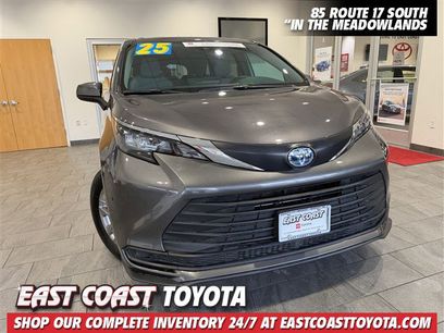 Certified 2025 Toyota Sienna LE