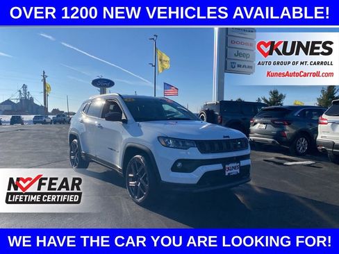 New 2026 Jeep Compass Latitude image 1