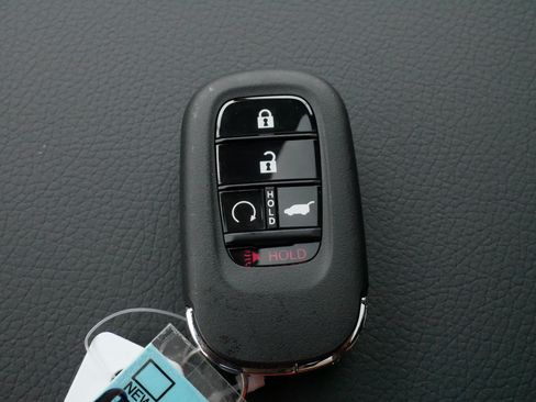 Certified 2026 Honda Pilot Black Edition image 42