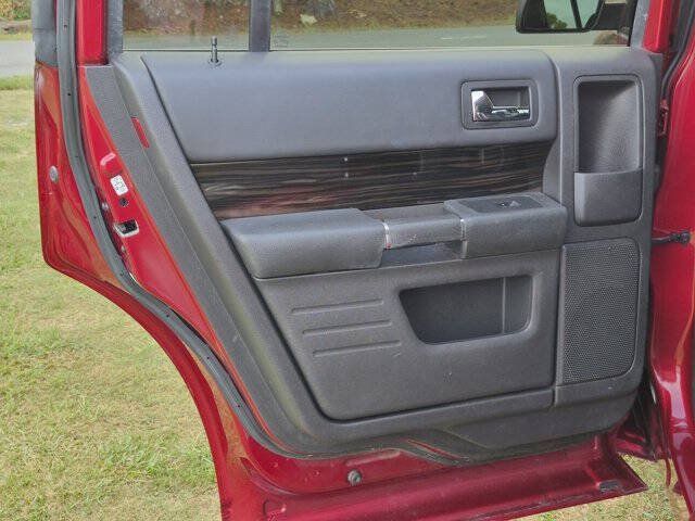 Used 2016 Ford Flex SEL w/ Equipment Group 202A AWD/4WD image 29