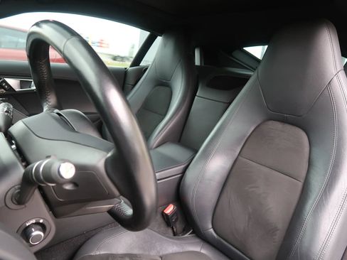 Used 2016 Jaguar F-TYPE S image 18