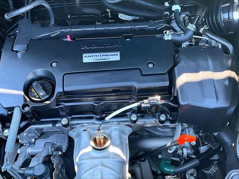 Used 2016 Honda CR-V LX image 32