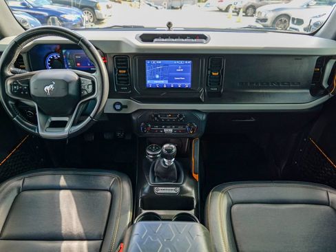 Used 2022 Ford Bronco Badlands w/ Sasquatch Package AWD/4WD image 37