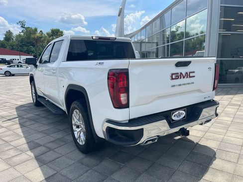 Used 2021 GMC Sierra 1500 SLE w/ X31 Off-Road Package AWD/4WD image 4