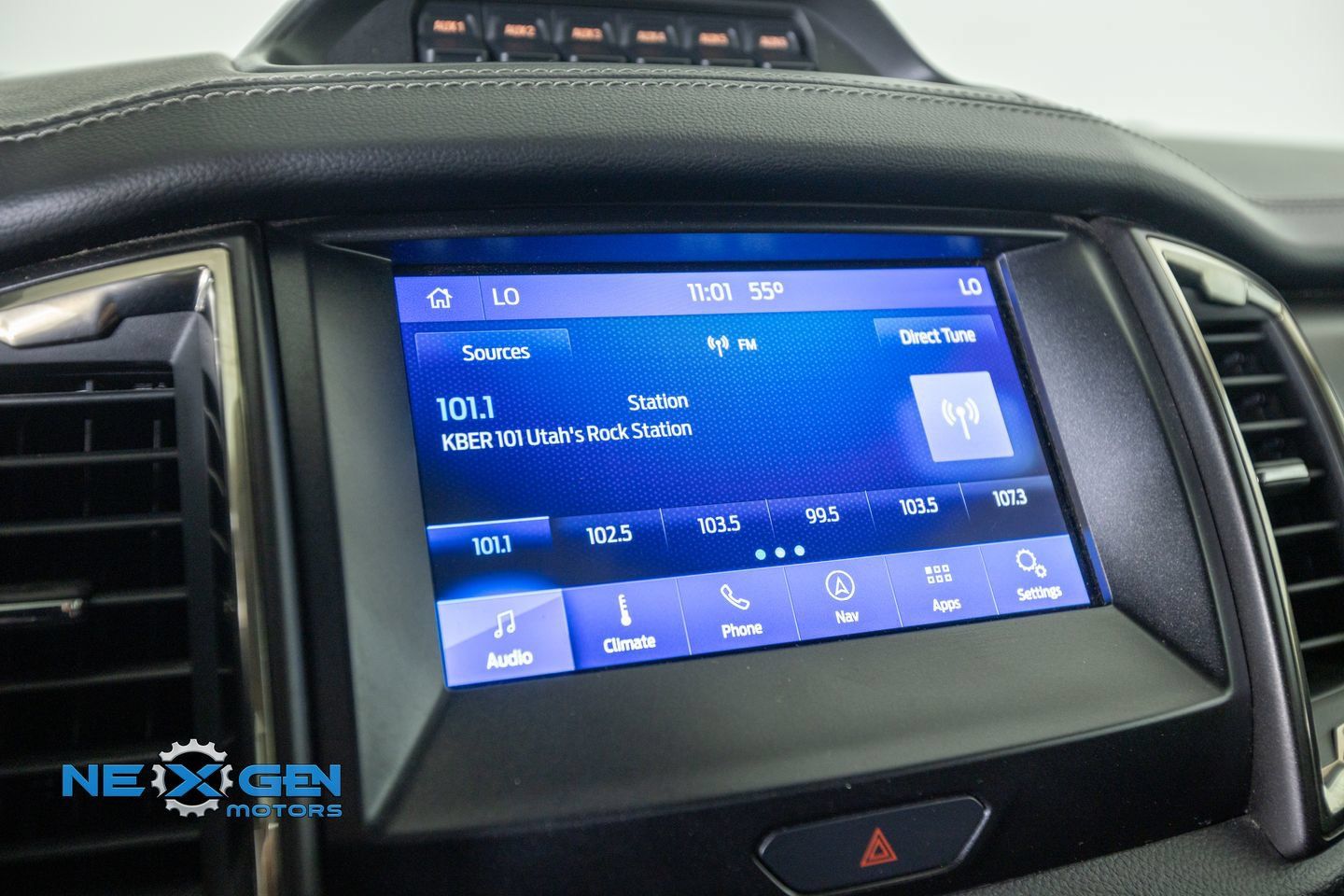 Used 2022 Ford Ranger Lariat w/ Tremor Off-Road Package AWD/4WD image 19