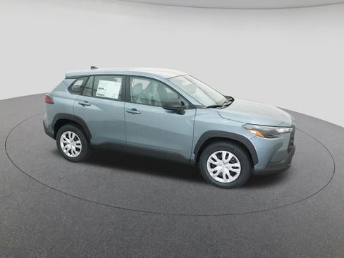 New 2026 Toyota Corolla Cross L image 12