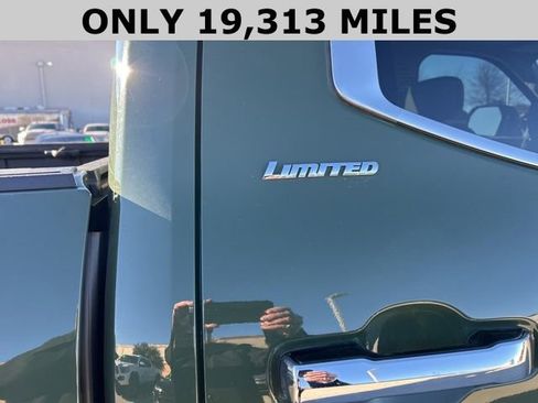 Used 2023 Toyota Tundra Limited image 4