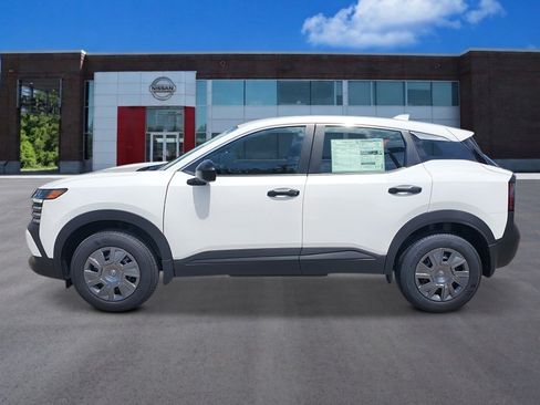 New 2026 Nissan Kicks S FWD image 3