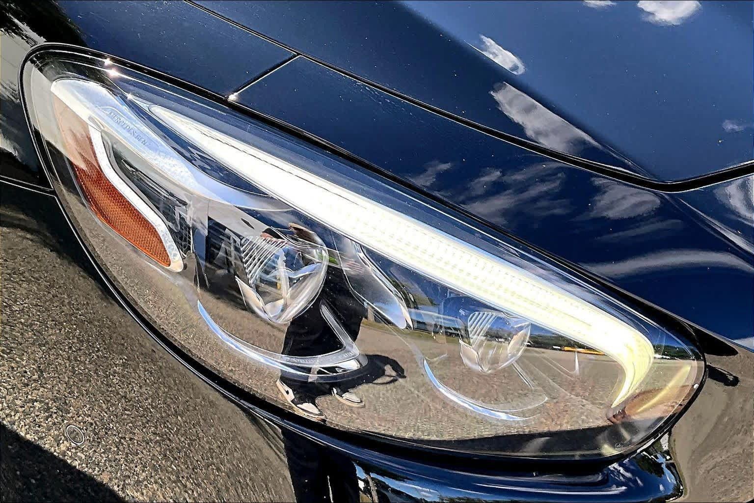 Used 2018 Mercedes-Benz SL 550 image 24