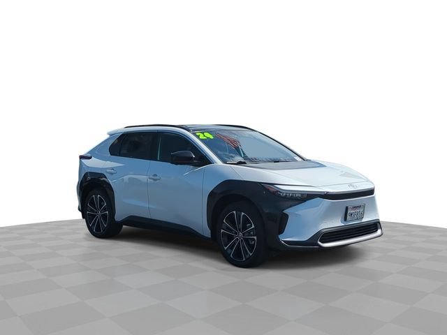 Used 2024 Toyota bZ4X AWD w/ Weather Package image 3