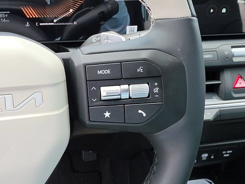 New 2026 Kia K4 EX FWD image 30