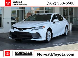 Certified 2023 Toyota Camry LE image 1