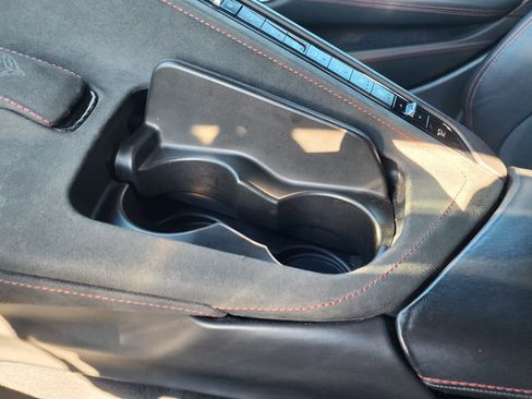 Used 2022 Chevrolet Corvette Stingray Premium Cpe w/ Z51 Performance Package image 30