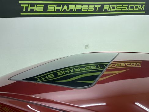 Used 2015 Mercedes-Benz E 250 BlueTEC Sedan w/ Premium 1 Package image 27