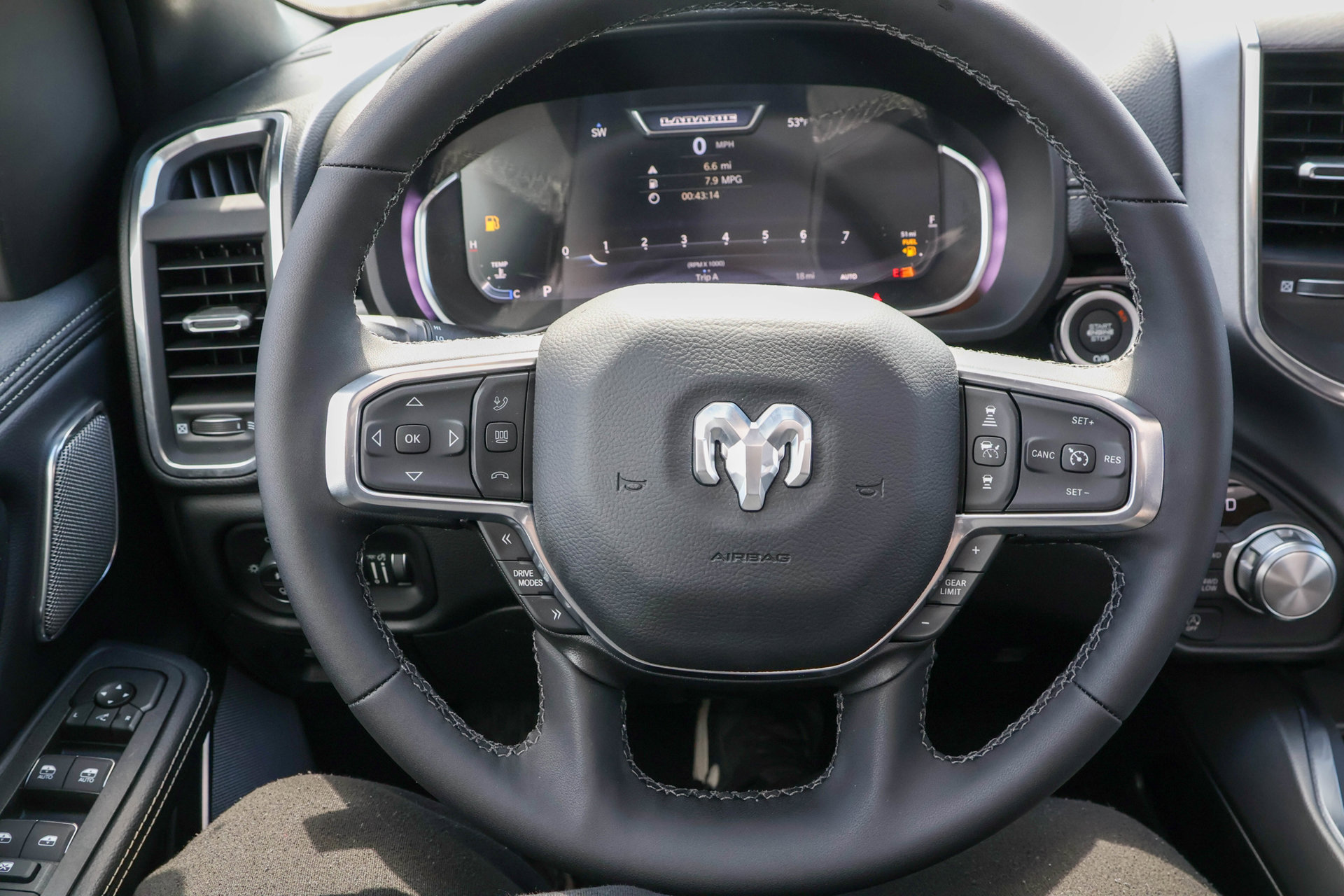 New 2026 RAM 1500 Laramie w/ Night Edition AWD/4WD image 32