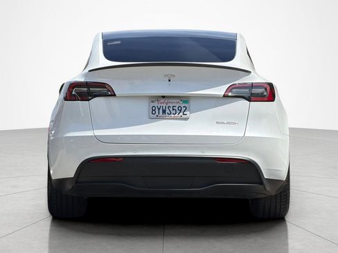 Used 2021 Tesla Model Y Performance AWD/4WD image 4