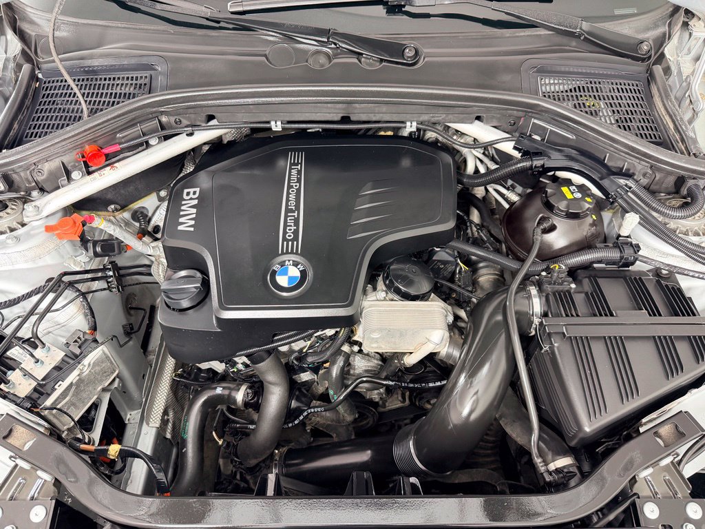 Used 2017 BMW X3 xDrive28i AWD/4WD image 31