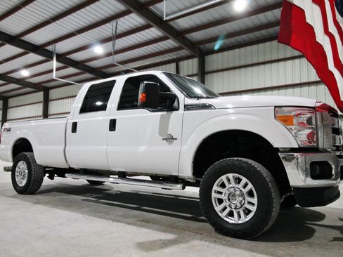 Used 2015 Ford F350 XLT w/ XLT Value Package image 16
