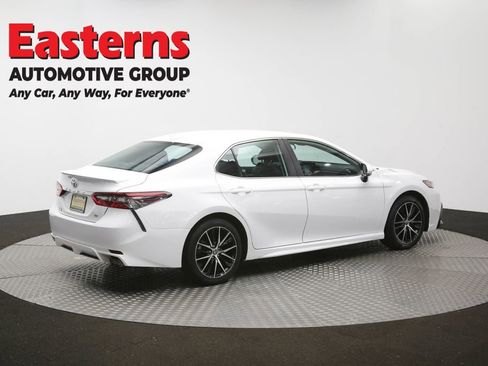 Used 2024 Toyota Camry SE FWD image 36