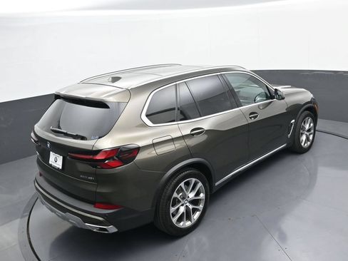 Used 2026 BMW X5 xDrive40i w/ Premium Package AWD/4WD image 35