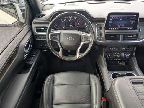 Used 2021 Chevrolet Suburban Z71 AWD/4WD image 17