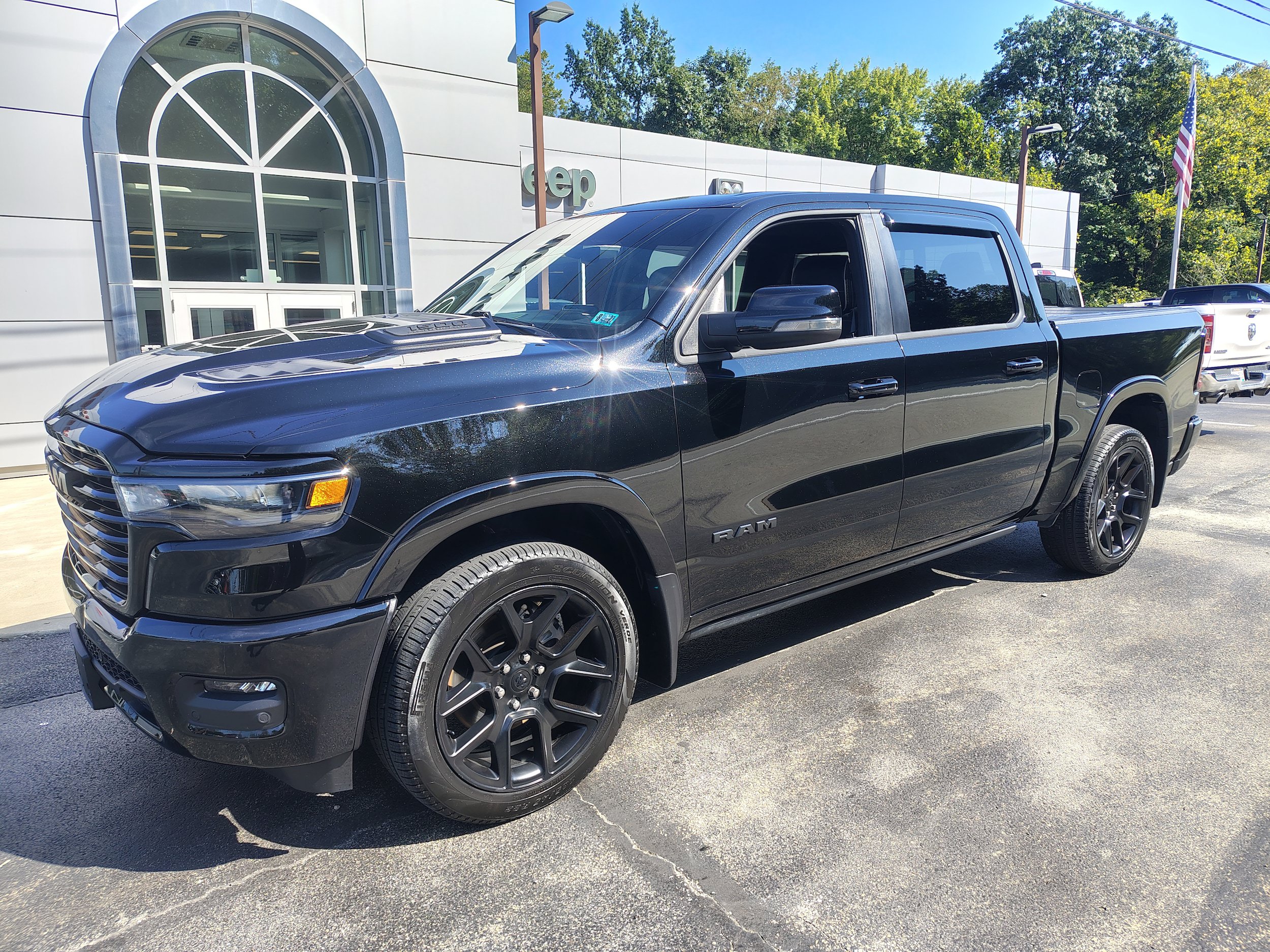Used 2026 RAM 1500 Laramie w/ Night Edition AWD/4WD image 2