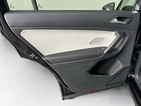 Used 2023 Volkswagen Tiguan S image 25