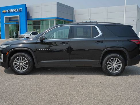 Used 2023 Chevrolet Traverse LT AWD/4WD image 10
