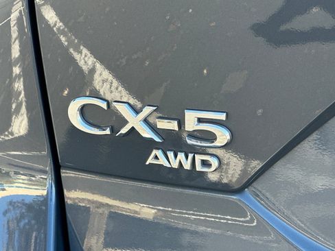 Used 2023 MAZDA CX-5 Carbon Edition image 53