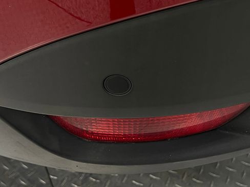 Used 2019 Jaguar F-PACE Prestige image 13