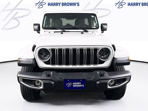 Used 2025 Jeep Wrangler Unlimited Sahara AWD/4WD image 25