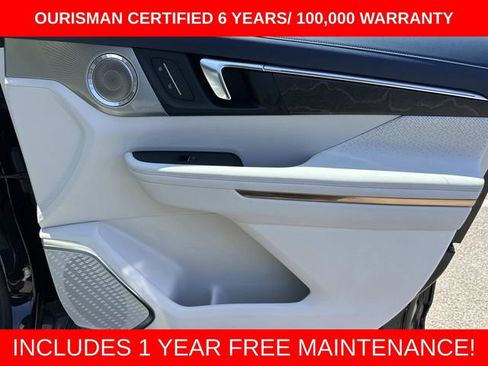 Used 2025 Buick Enclave Avenir w/ Super Cruise Package FWD image 9